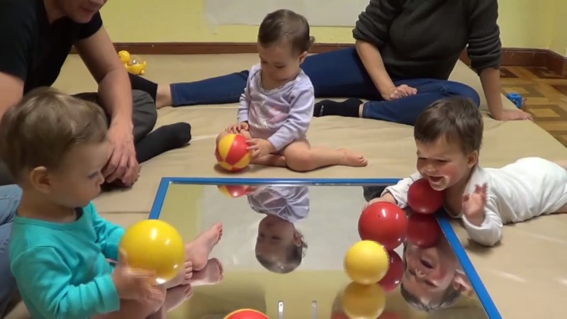 Sección 5 clase 2  Cómo integrar al bebé en el juego. 